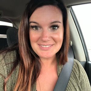 Meet your Posher, Lyndsey